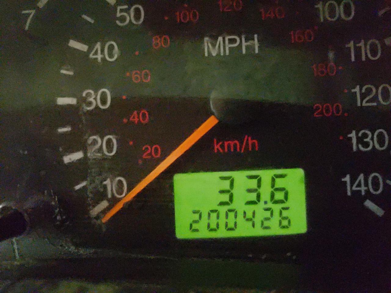 Photo 8 from auction – 2004 FORD FOCUS SE with VIN 1FAFP36374W108620