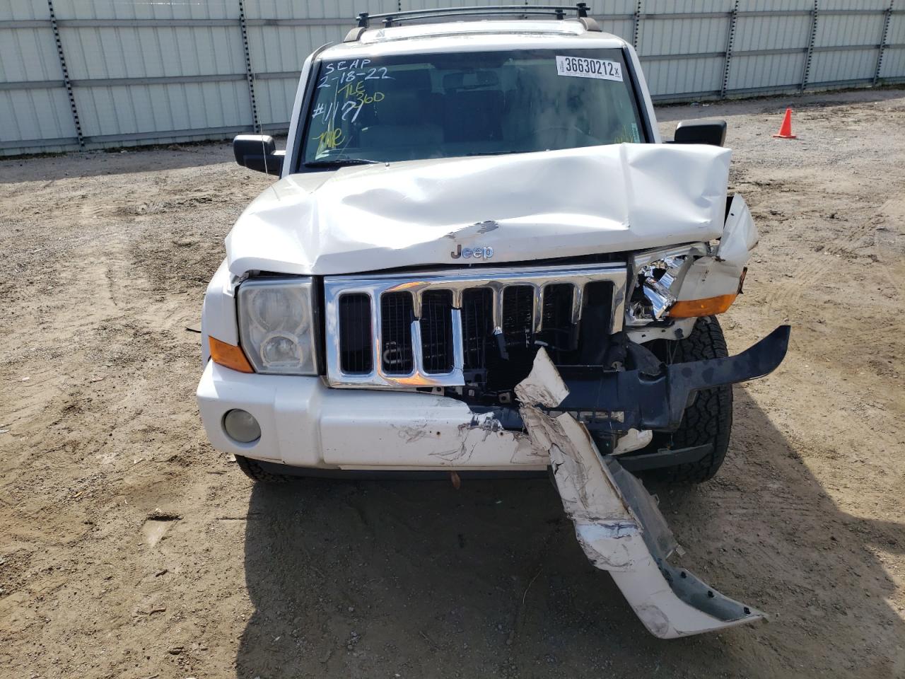 Zdjęcie 9 z aukcji – 2008 JEEP COMMANDER z VIN 1J8HG48N88C143383
