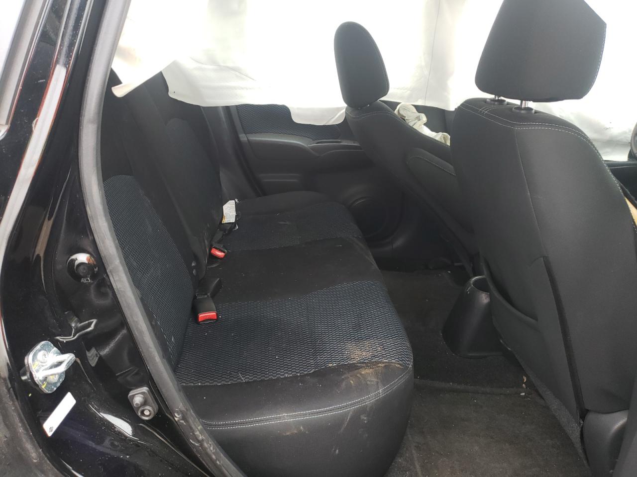 Photo 6 from auction – 2017 NISSAN VERSA NOTE with VIN 3N1CE2CP8HL368818
