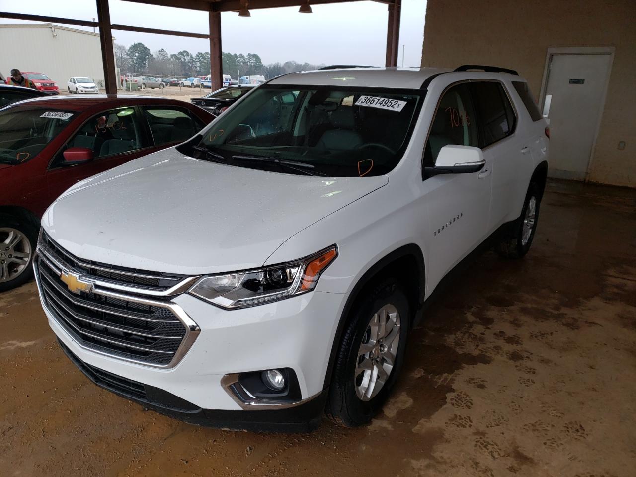 Photo 2 from auction – 2021 CHEVROLET TRAVERSE L with VIN 1GNERHKW4MJ249288