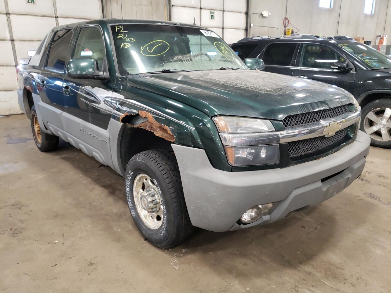 CHEVROLET AVALANCHE 2002 with VIN 3GNGK23G62G106066 - Photo from auction