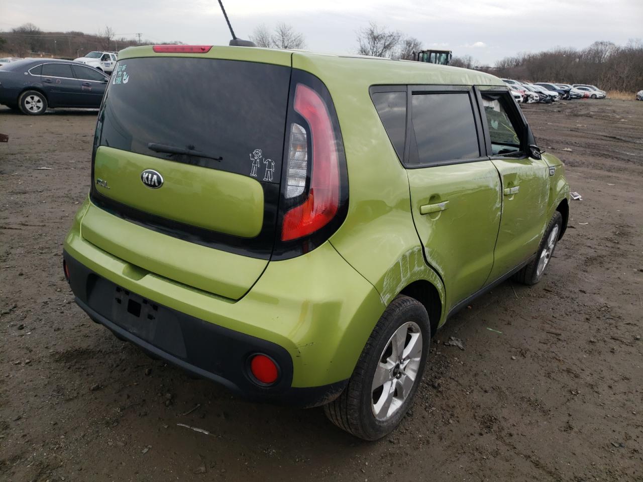 Photo 4 from auction – 2018 KIA SOUL with VIN KNDJN2A23J7902040