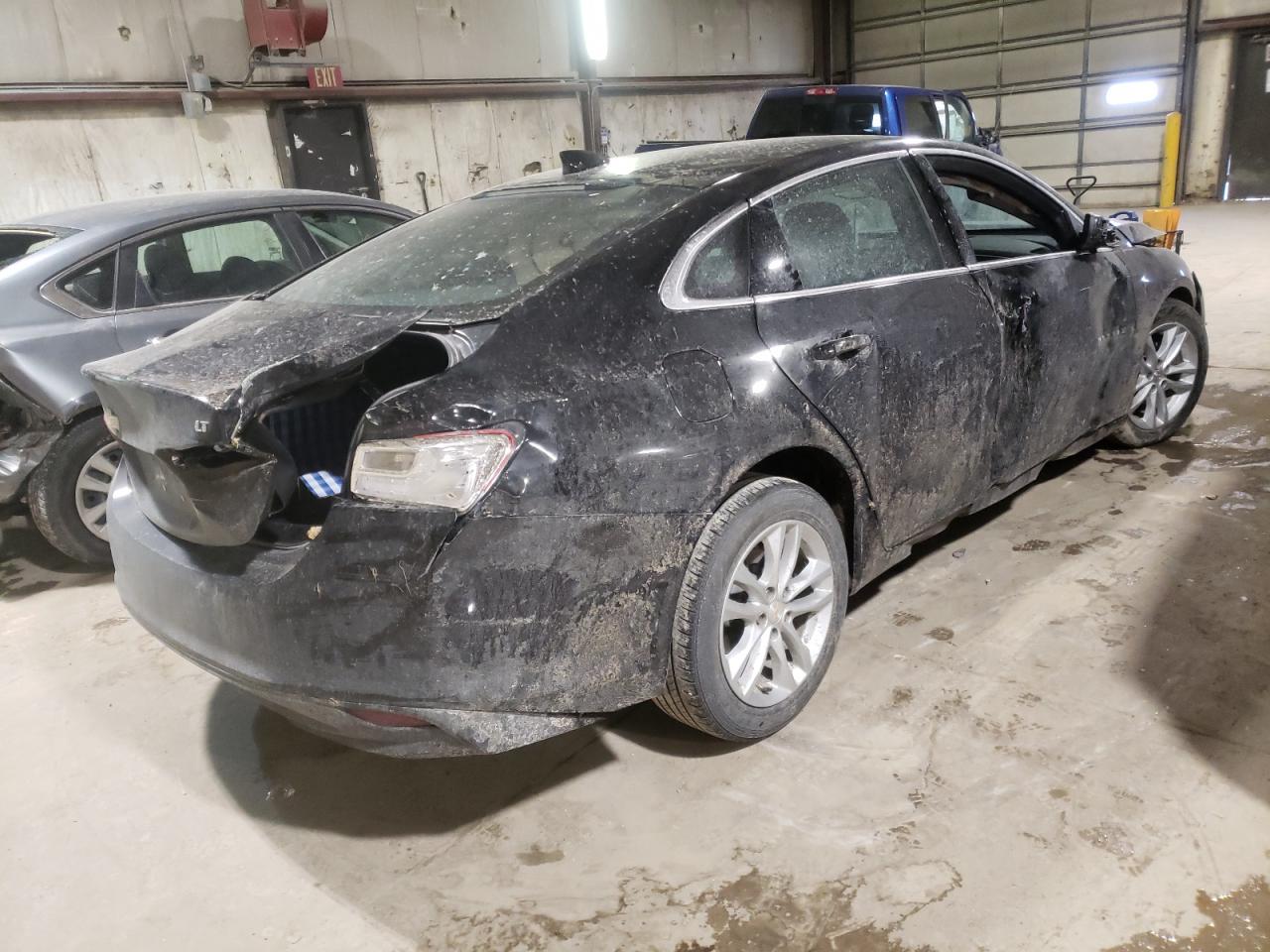 Photo 4 from auction – 2018 CHEVROLET MALIBU LT with VIN 1G1ZD5ST3JF254860