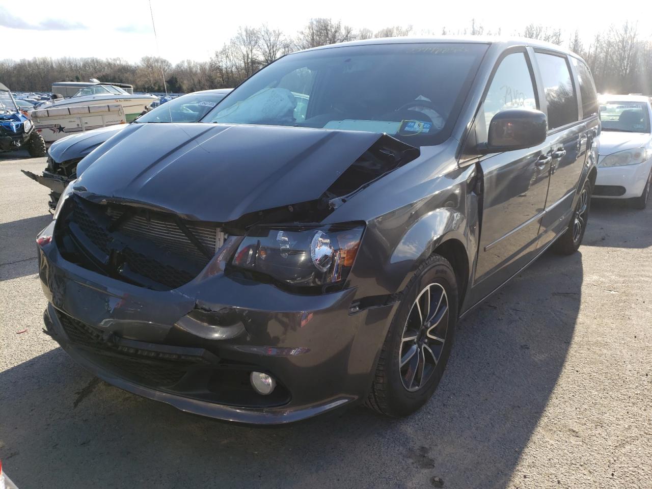 Photo 2 from auction – 2015 DODGE GRAND CARA with VIN 2C4RDGCG5FR737495