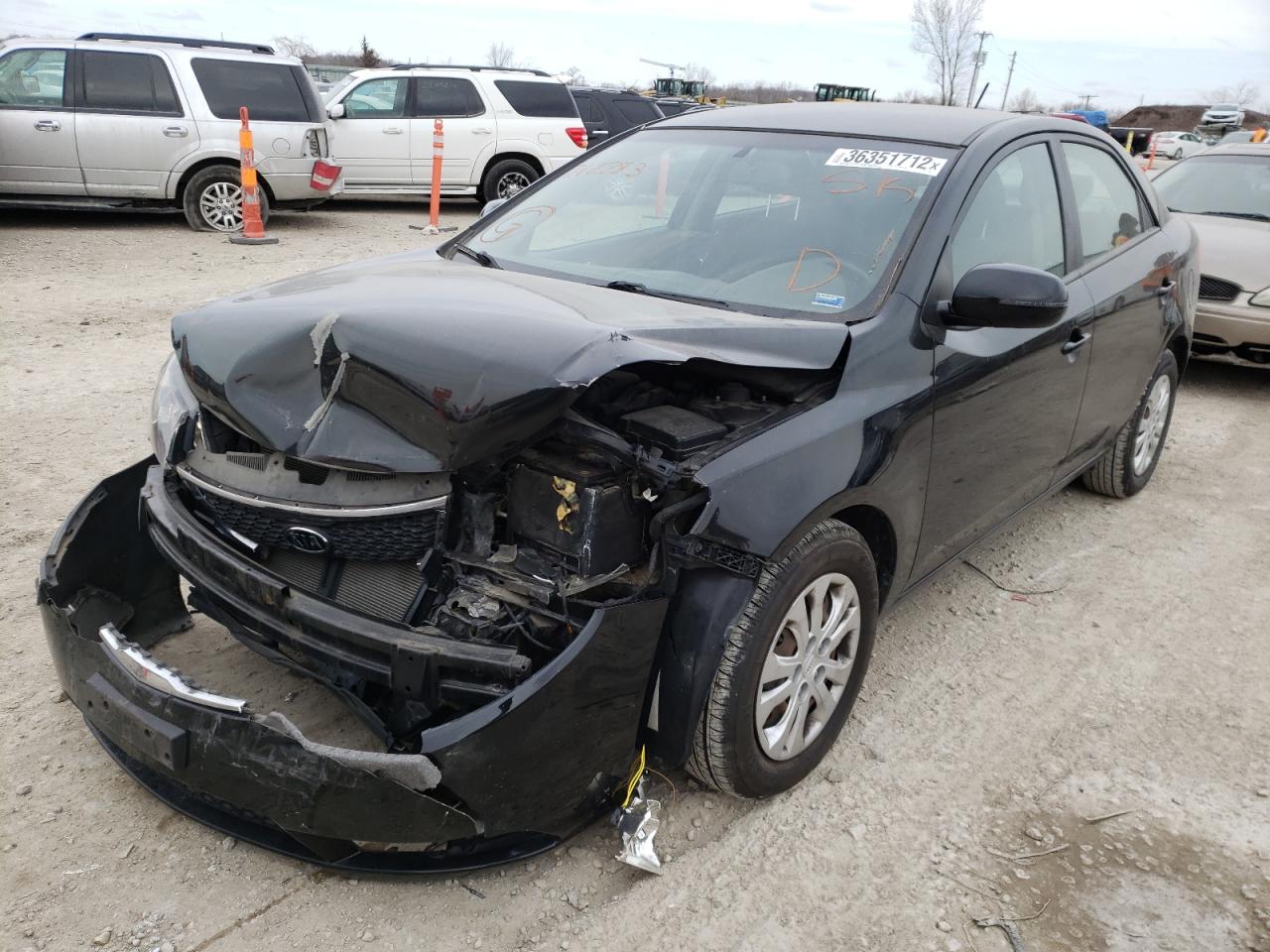 Photo 2 from auction – 2013 KIA FORTE EX with VIN KNAFU4A2XD5712883