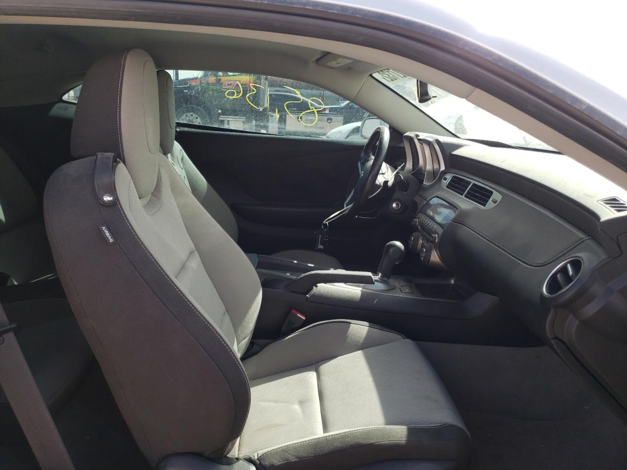 Photo 5 from auction – 2012 CHEVROLET CAMARO LT with VIN 2G1FB1E34C9111988
