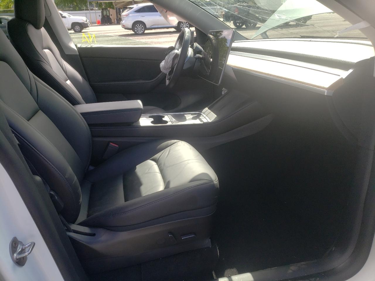 Photo 5 from auction – 2021 TESLA MODEL Y with VIN 5YJYGDEE4MF213339