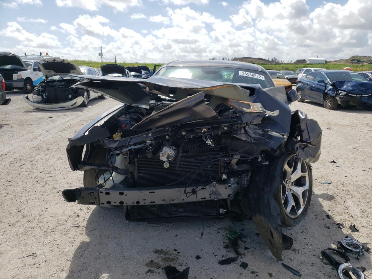 Photo 9 from auction – 2016 DODGE CHALLENGER with VIN 2C3CDZAG1GH309231