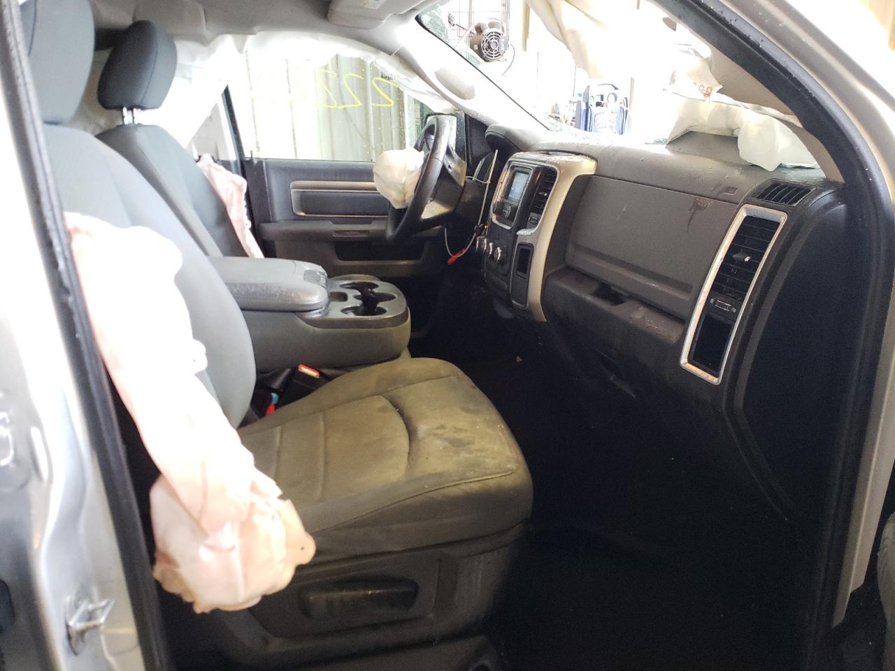 Photo 5 from auction – 2014 RAM 1500 SLT with VIN 1C6RR7GT9ES186341