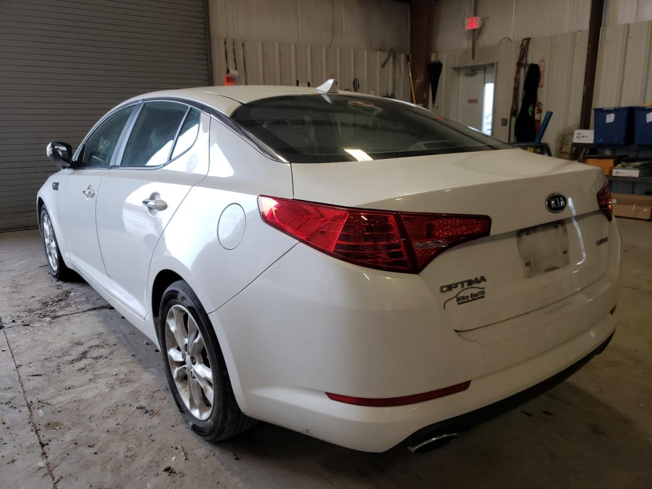 Фото 3 с аукциона – 2012 KIA OPTIMA EX с VIN 5XXGN4A74CG088525
