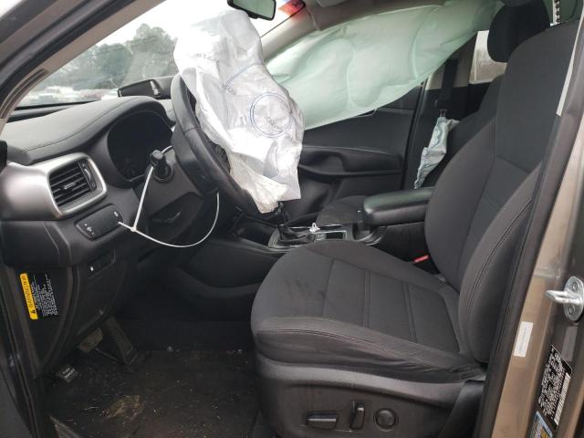 Photo 5 from auction – 2016 KIA SORENTO LX with VIN 5XYPG4A37GG038405