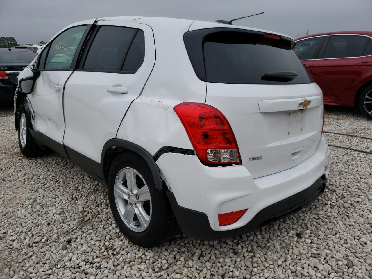 Photo 3 from auction – 2020 CHEVROLET TRAX LS with VIN 3GNCJKSB6LL299268