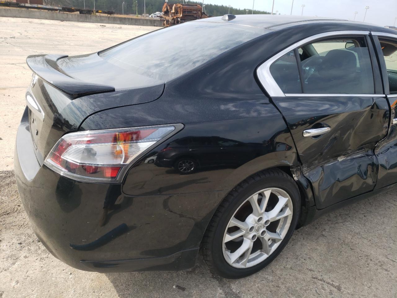 Photo 9 from auction – 2013 NISSAN MAXIMA S with VIN 1N4AA5AP2DC807513