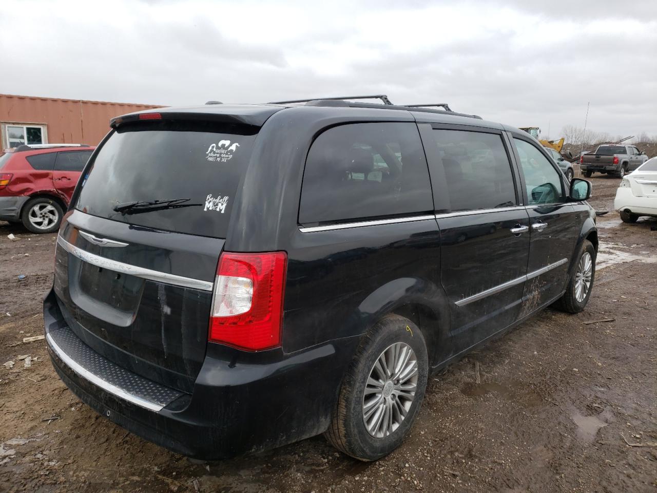 Photo 4 from auction – 2013 CHRYSLER TOWN & COU with VIN 2C4RC1CG4DR734374