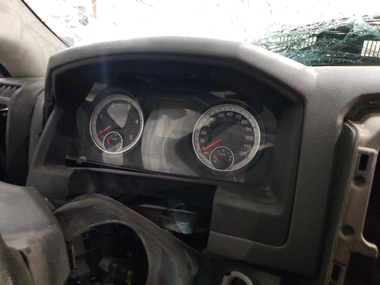 Photo 8 from auction – 2015 RAM 2500 SLT with VIN 3C6UR5DL3FG627246
