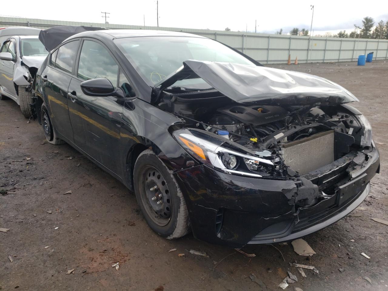 Photo 1 from auction – 2017 KIA FORTE LX with VIN 3KPFK4A79HE015736