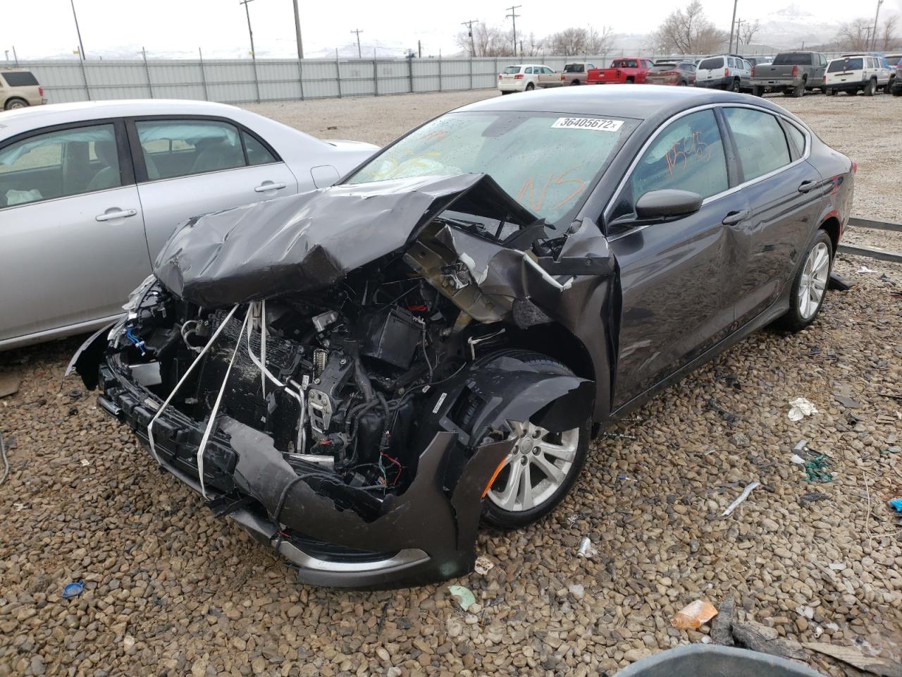 Photo 2 from auction – 2015 CHRYSLER 200 LIMITE with VIN 1C3CCCAB6FN667094
