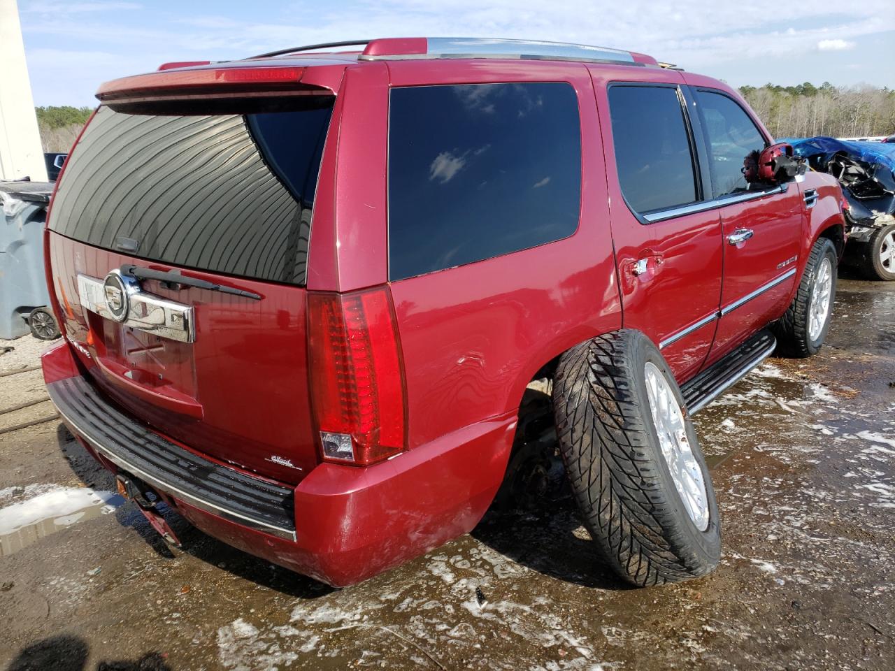 Photo 4 from auction – 2007 CADILLAC ESCALADE L with VIN 1GYFK63837R240300