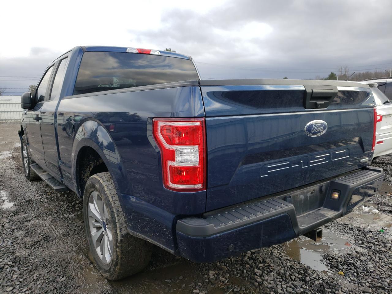 Photo 3 from auction – 2018 FORD F150 SUPER with VIN 1FTEX1EP1JKE20904