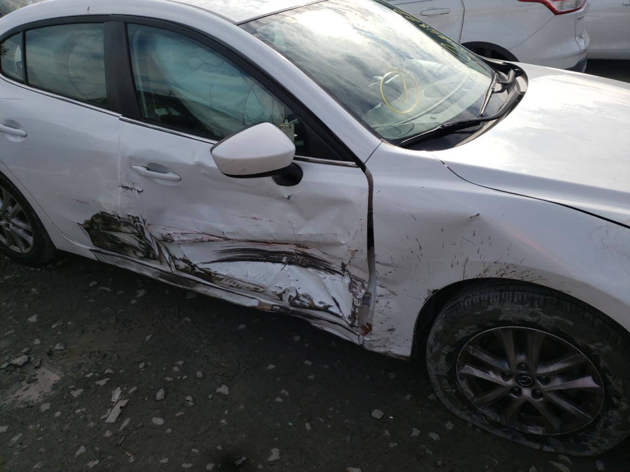 Photo 9 from auction – 2016 MAZDA 3 SPORT with VIN 3MZBM1U7XGM257374