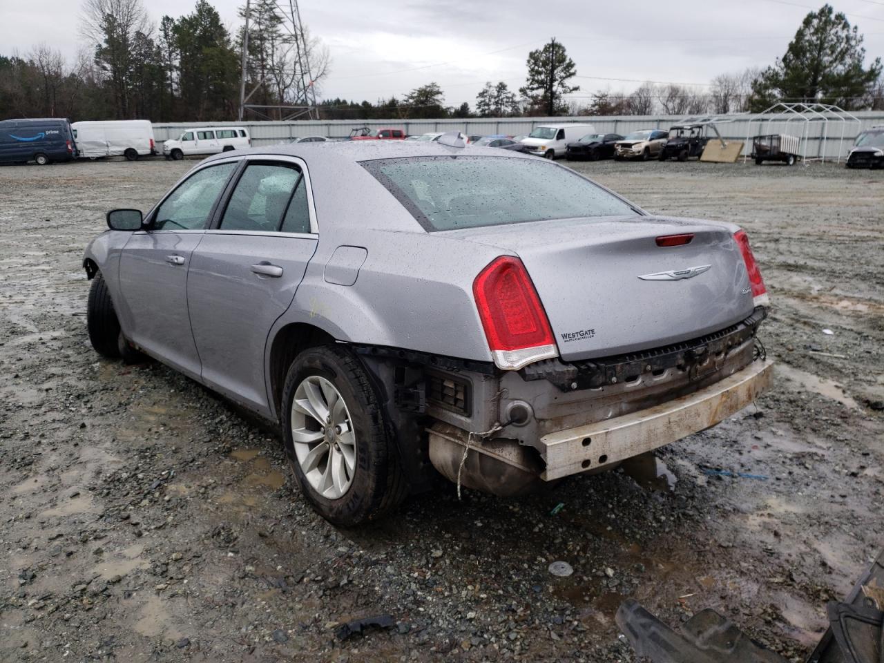 Photo 3 from auction – 2016 CHRYSLER 300 LIMITE with VIN 2C3CCAAG2GH161109