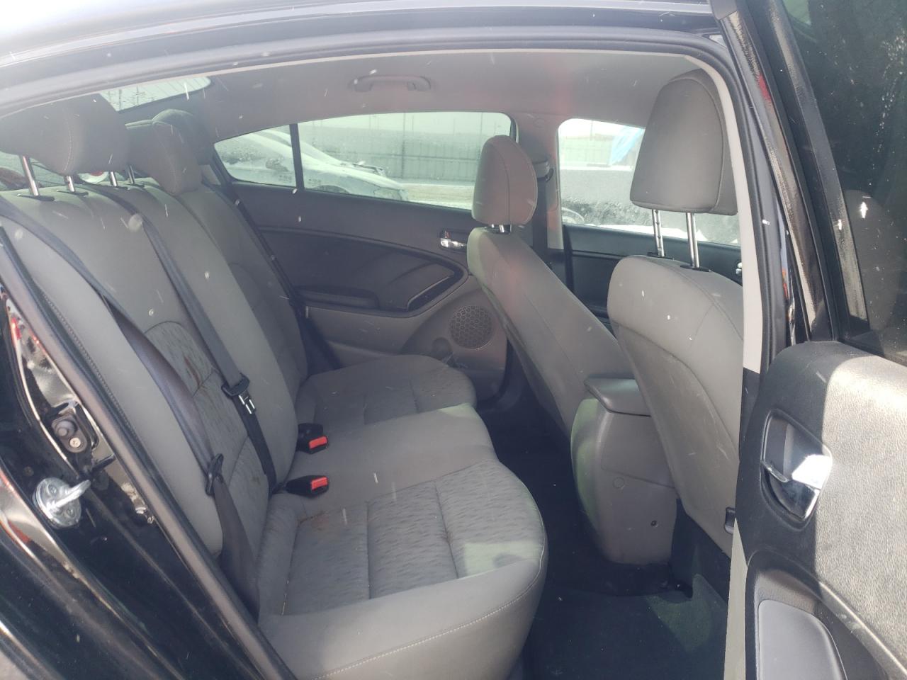 Photo 6 from auction – 2015 KIA FORTE LX with VIN KNAFK4A69F5428740