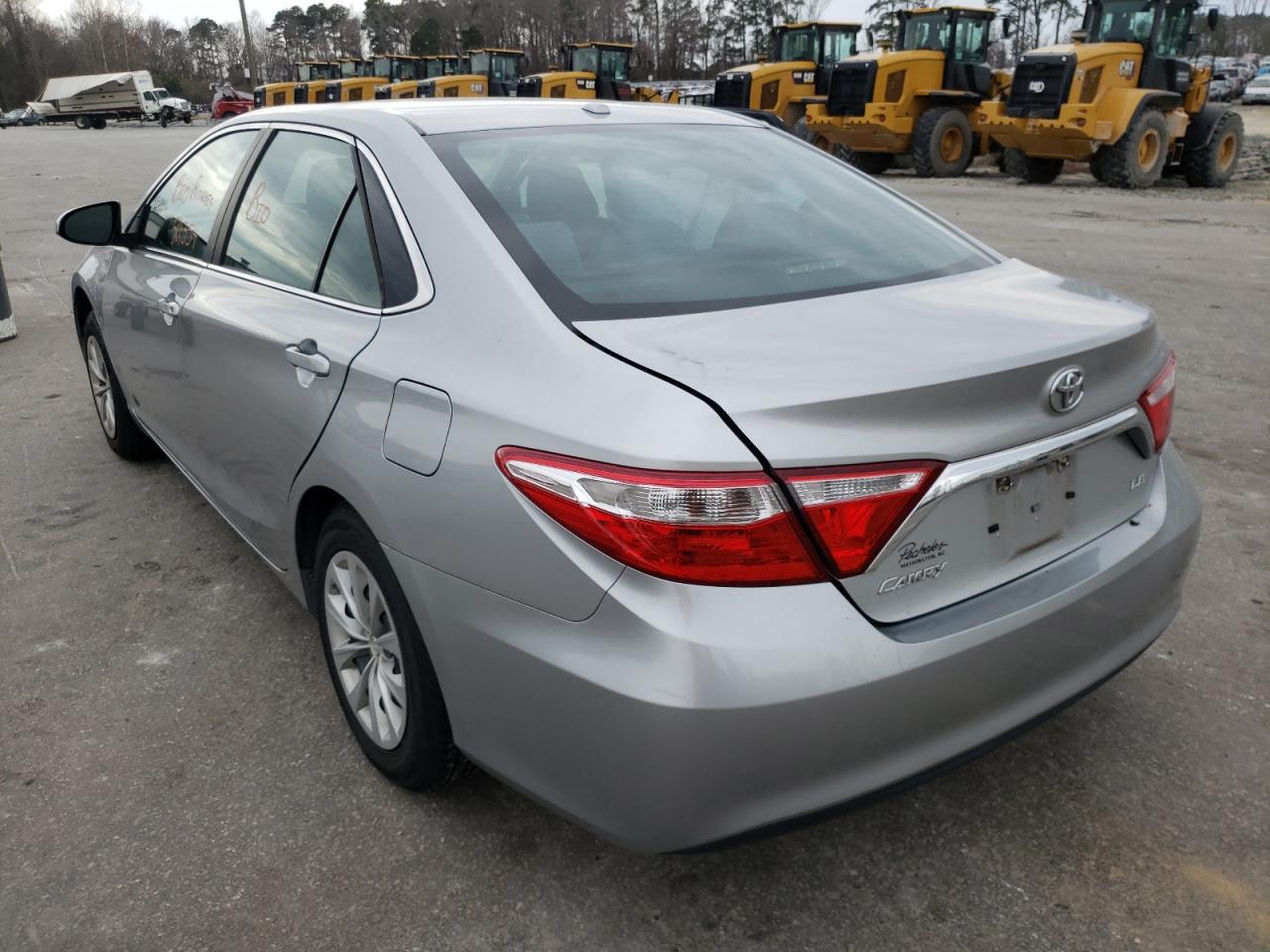 Photo 3 from auction – 2017 TOYOTA CAMRY LE with VIN 4T1BF1FK4HU384953
