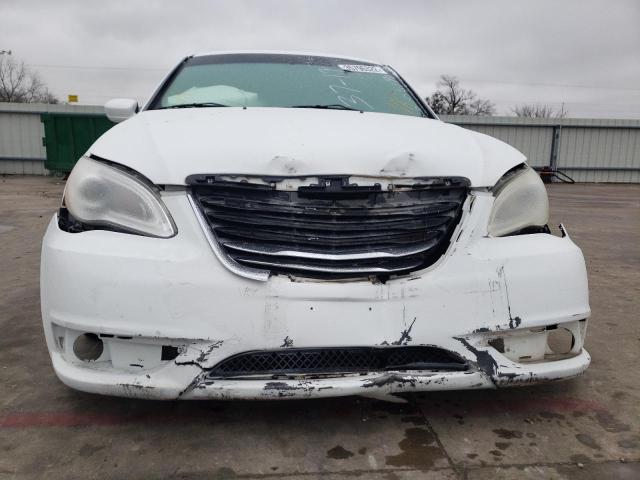 Photo 9 from auction – 2014 CHRYSLER 200 LX with VIN 1C3CCBAB5EN167744