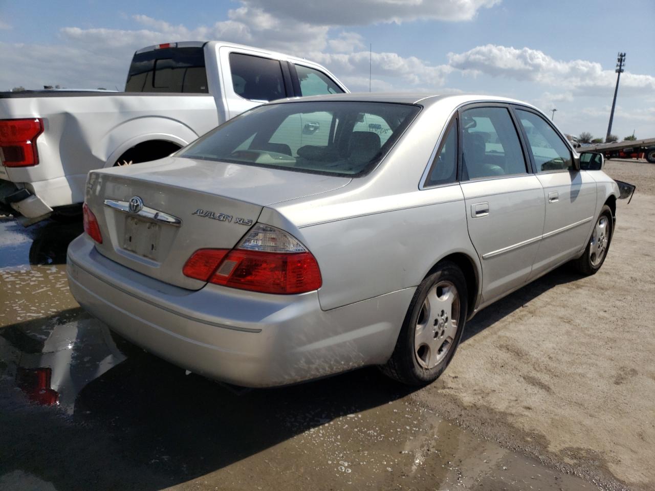 Photo 4 from auction – 2004 TOYOTA AVALON XL with VIN 4T1BF28B34U384116