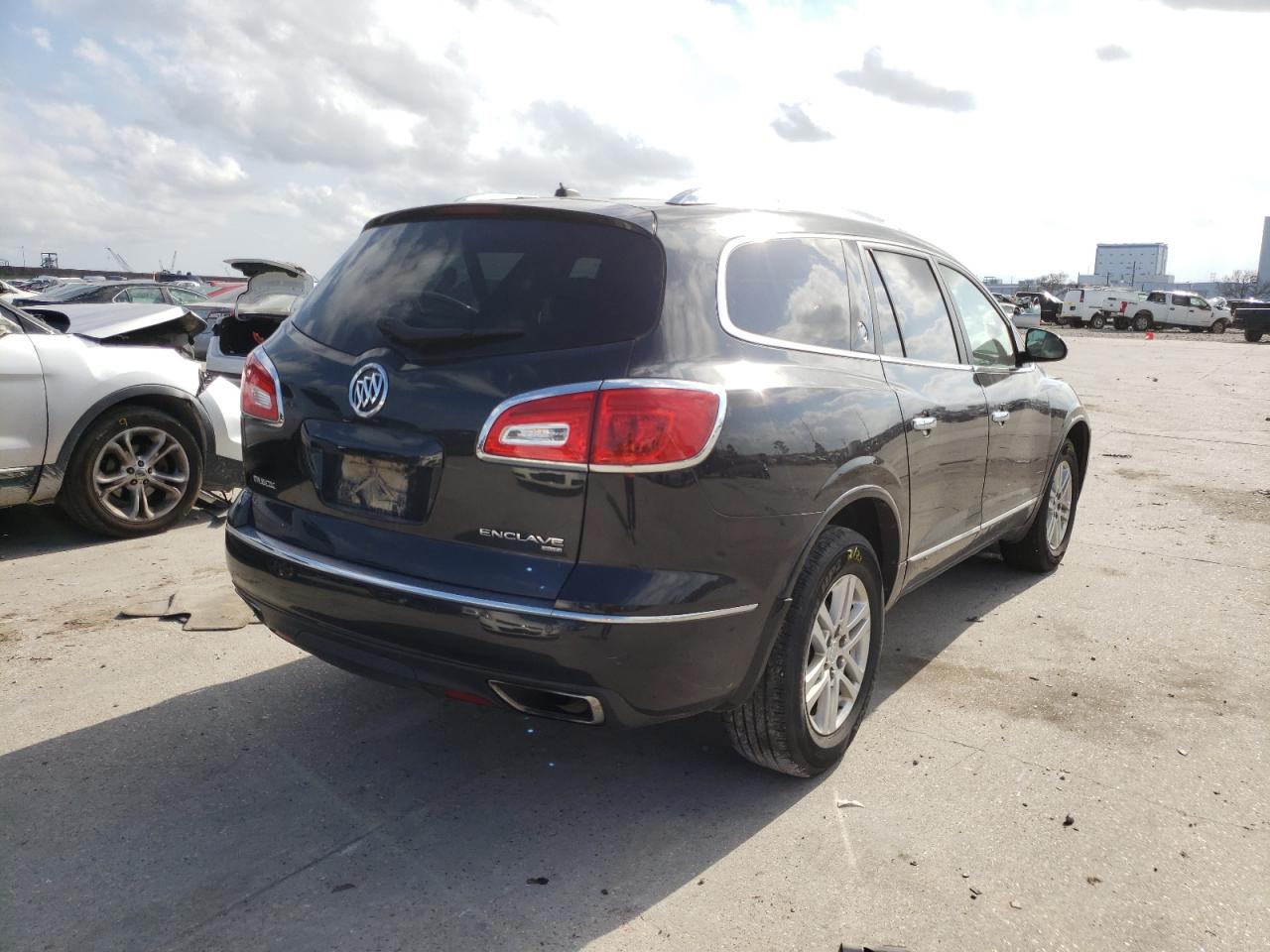 Photo 4 from auction – 2014 BUICK ENCLAVE with VIN 5GAKVAKD1EJ154154