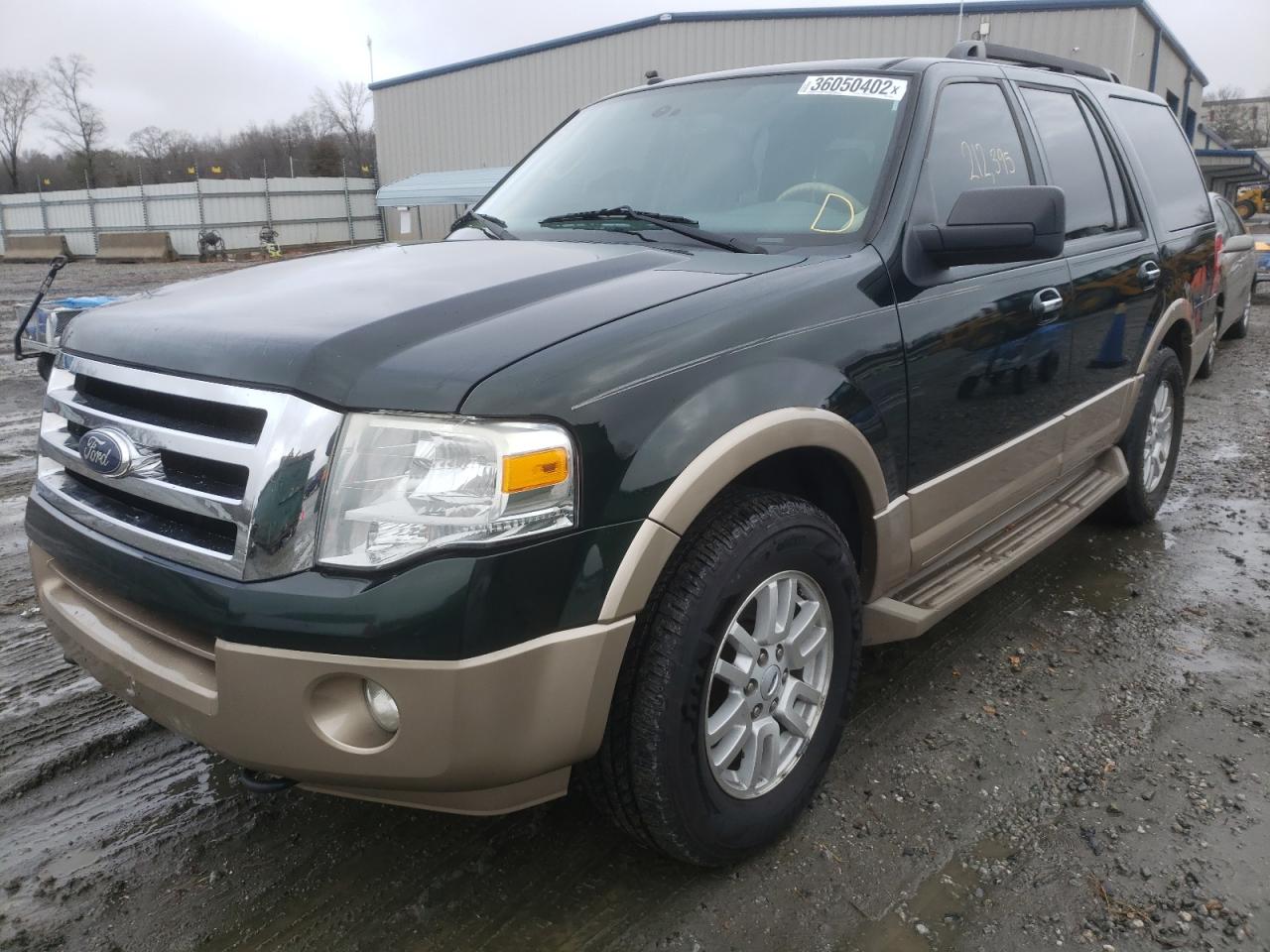 Photo 2 from auction – 2013 FORD EXPEDITION with VIN 1FMJU1J58DEF55856