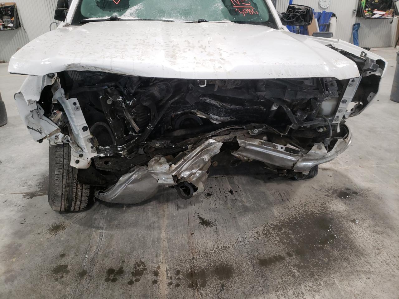 Photo 9 from auction – 2014 CHEVROLET SILVERADO with VIN 1GCNKPEC2EZ283080
