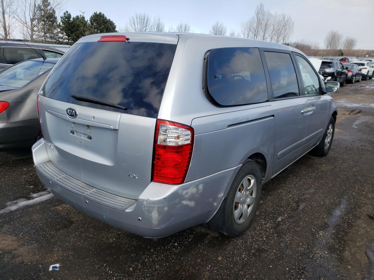 Photo 4 from auction – 2007 KIA SEDONA EX with VIN KNDMB233876192451