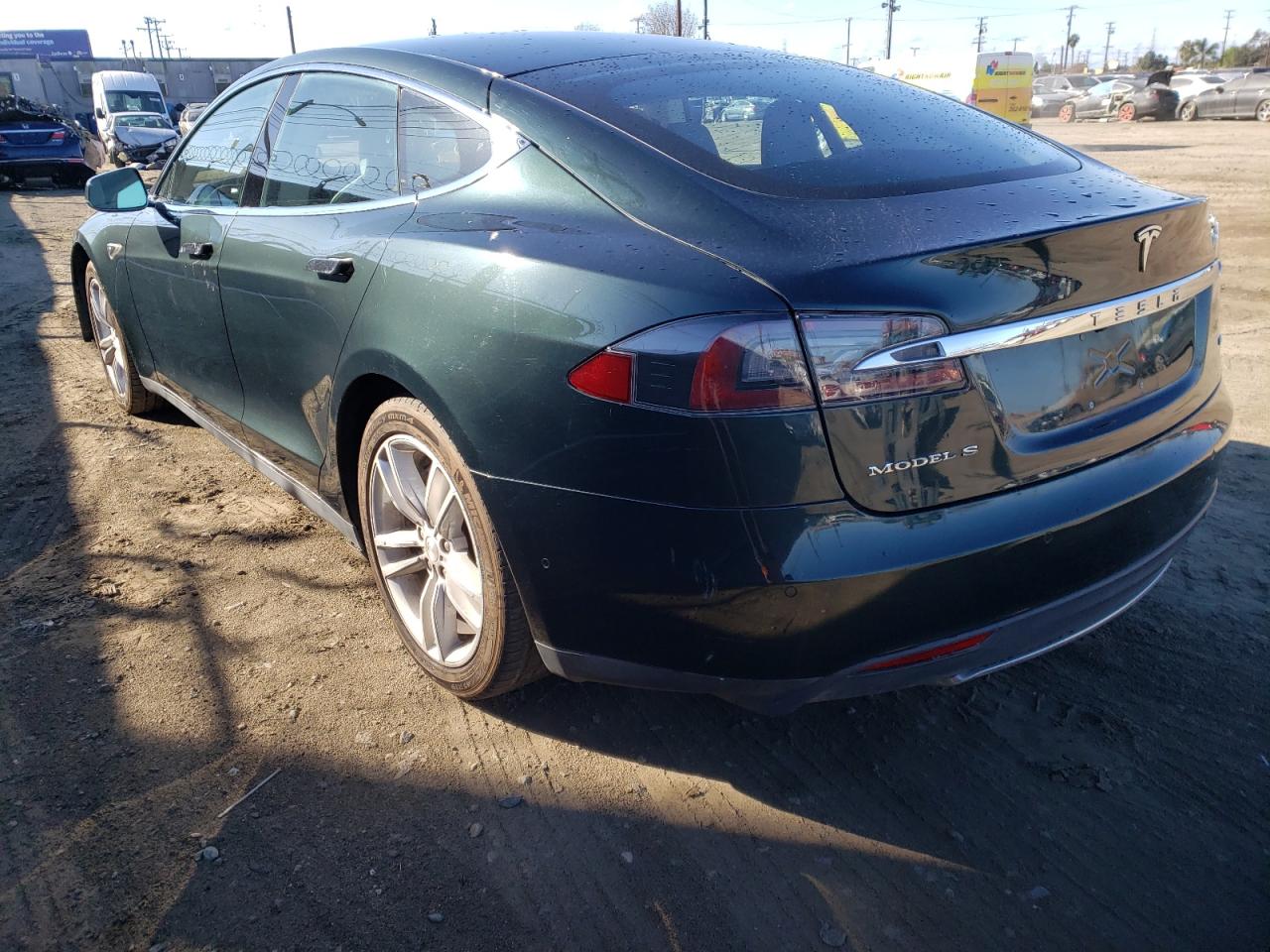 Photo 3 from auction – 2014 TESLA MODEL S with VIN 5YJSA1H16EFP63254