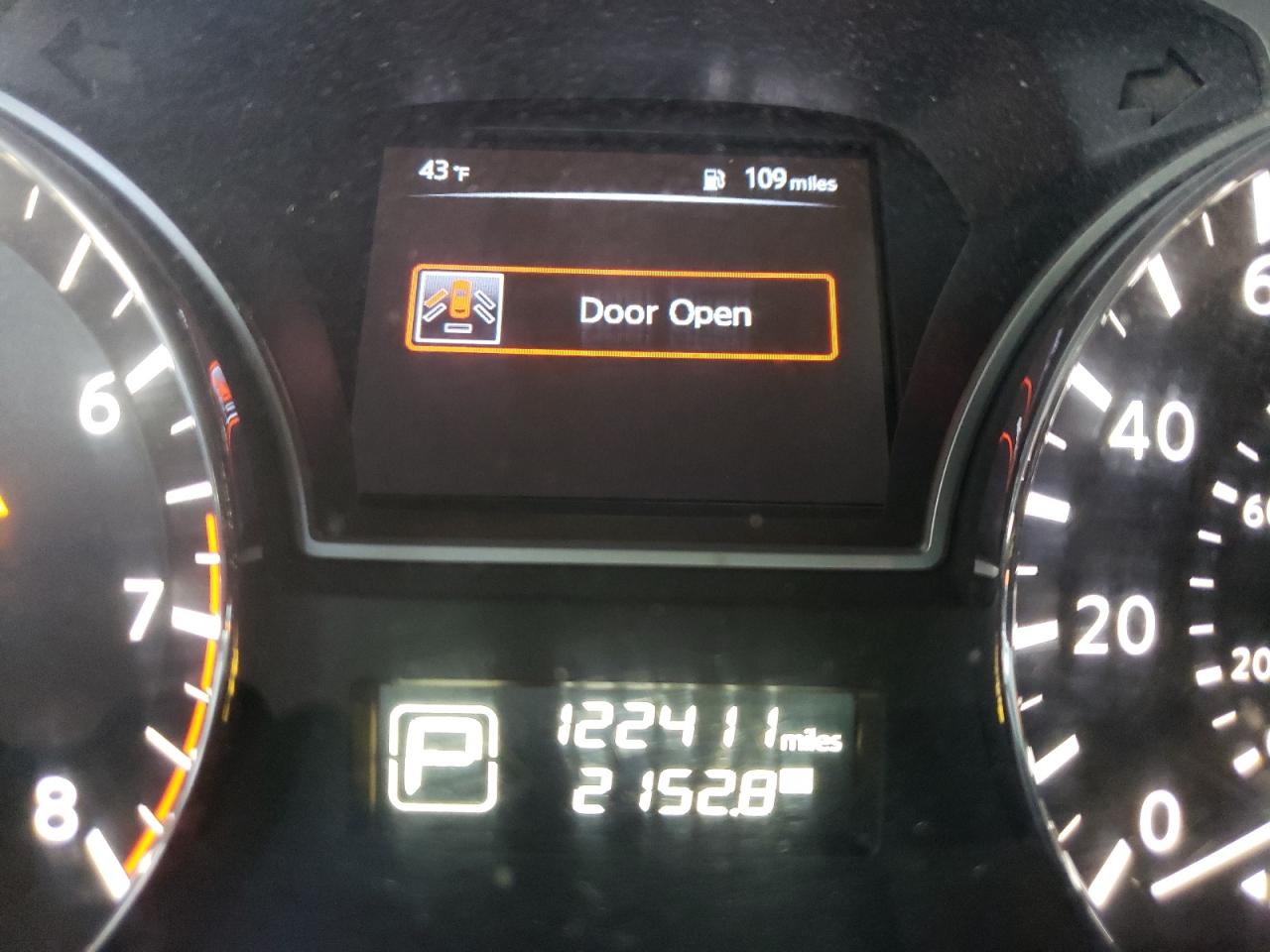 Photo 8 from auction – 2015 NISSAN ALTIMA 2.5 with VIN 1N4AL3AP4FN881036