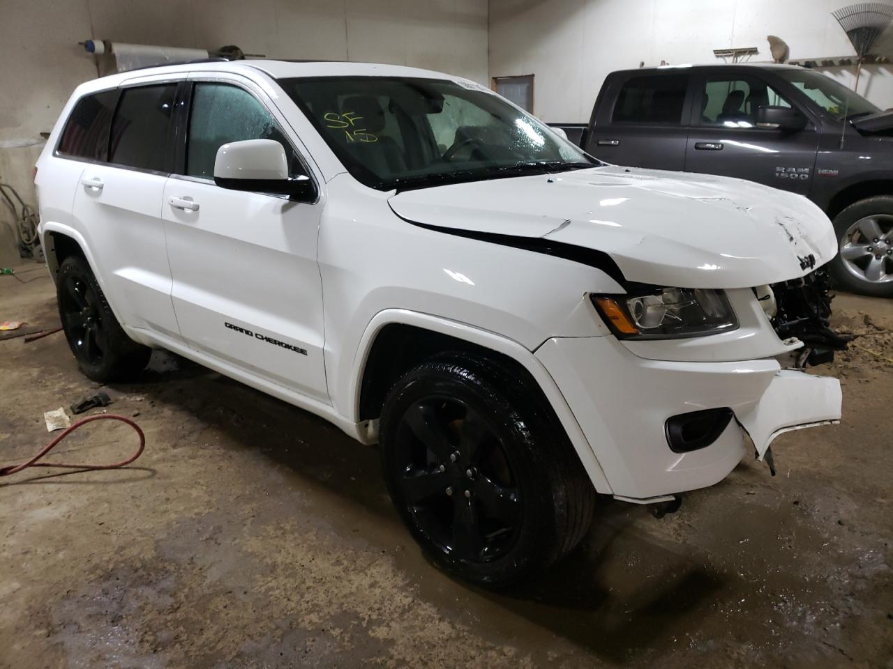 JEEP GRAND CHER 2015 with VIN 1C4RJFAG5FC803025 - Photo from auction
