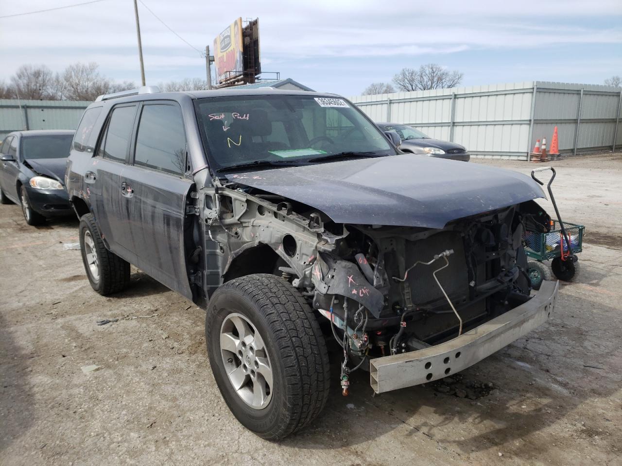 Photo 1 from auction – 2013 TOYOTA 4RUNNER SR with VIN JTEZU5JR9D5060157