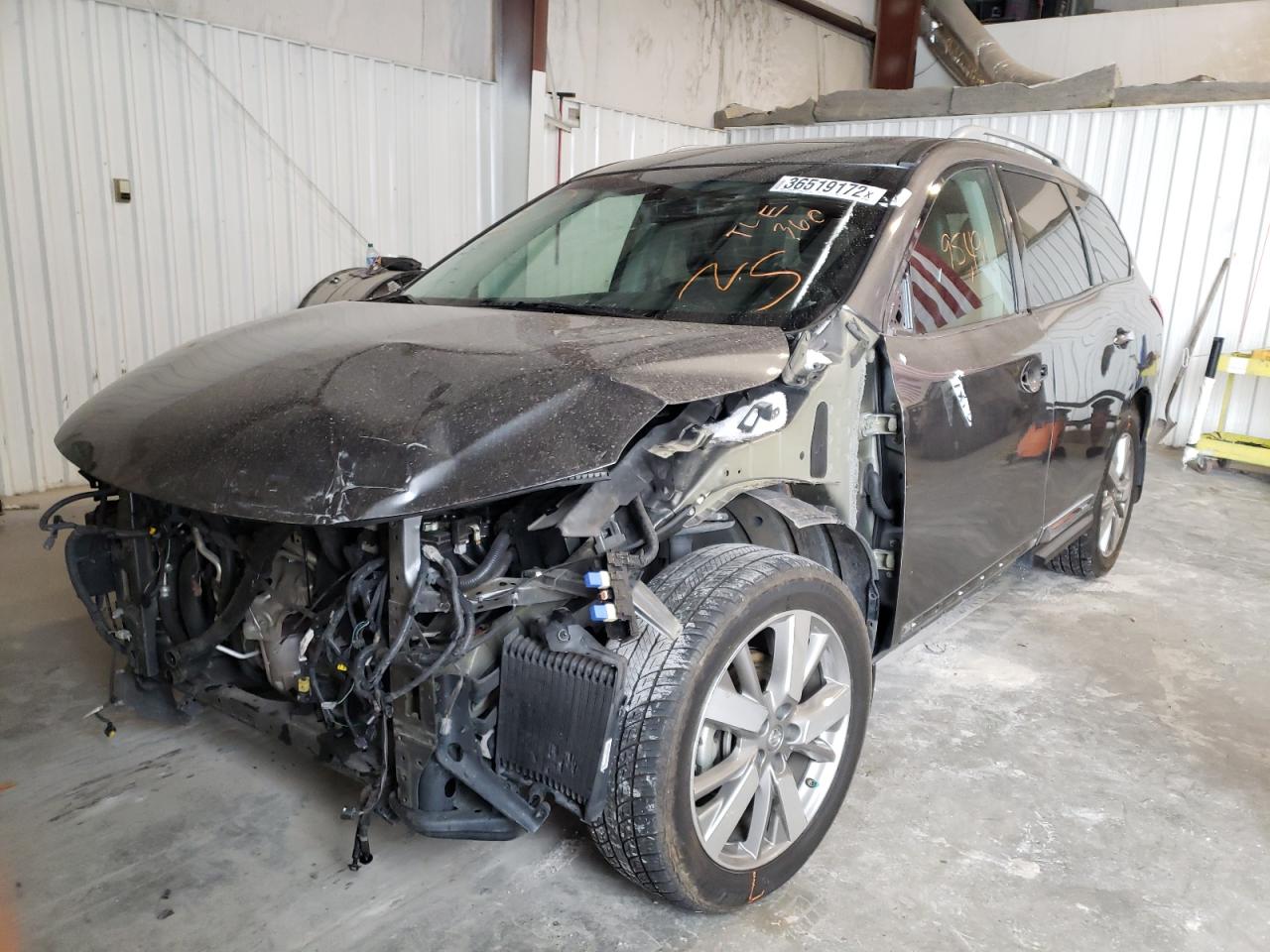 Photo 2 from auction – 2015 NISSAN PATHFINDER with VIN 5N1AR2MM2FC707512
