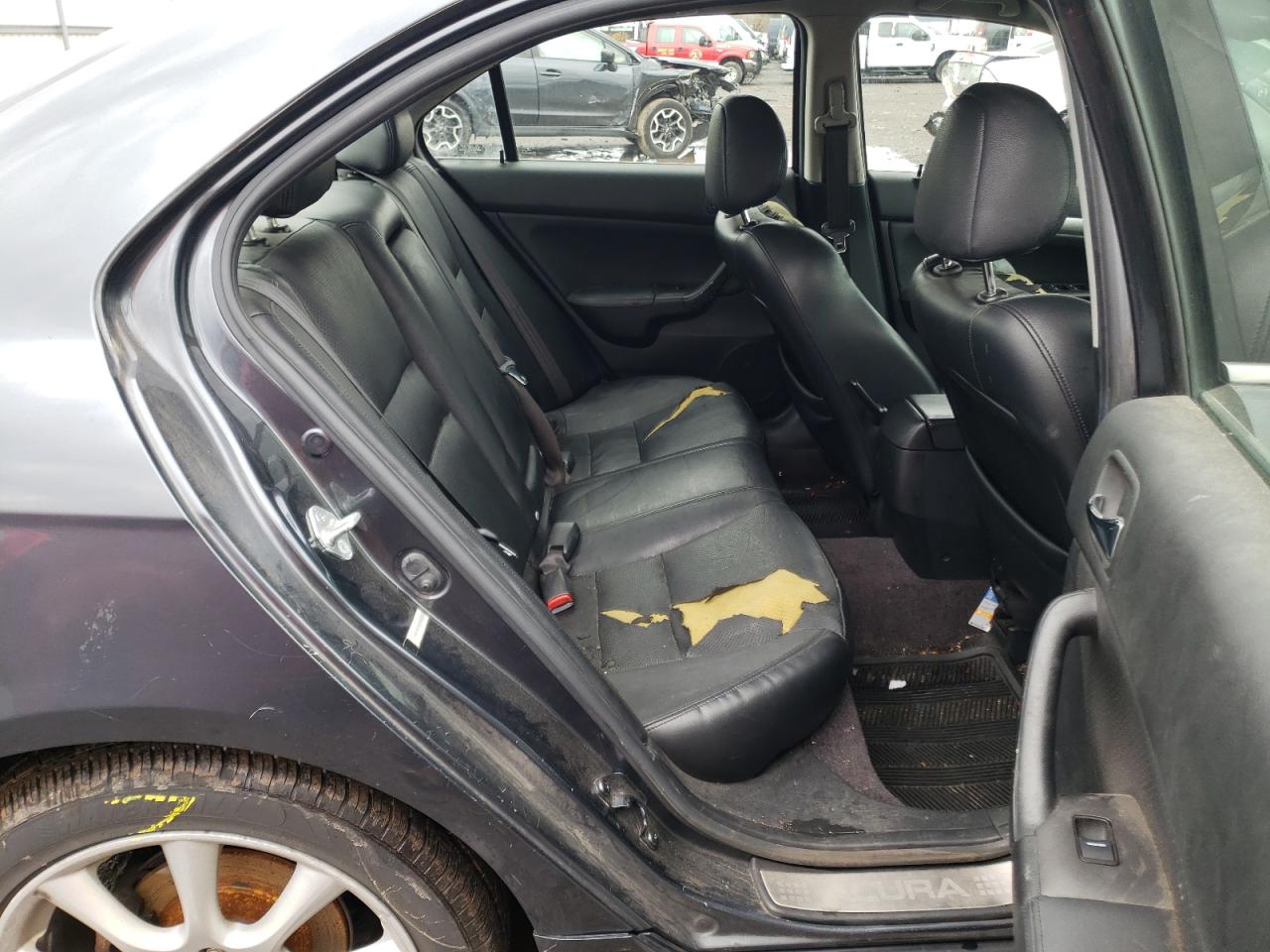 Photo 6 from auction – 2006 ACURA TSX with VIN JH4CL96906C011150