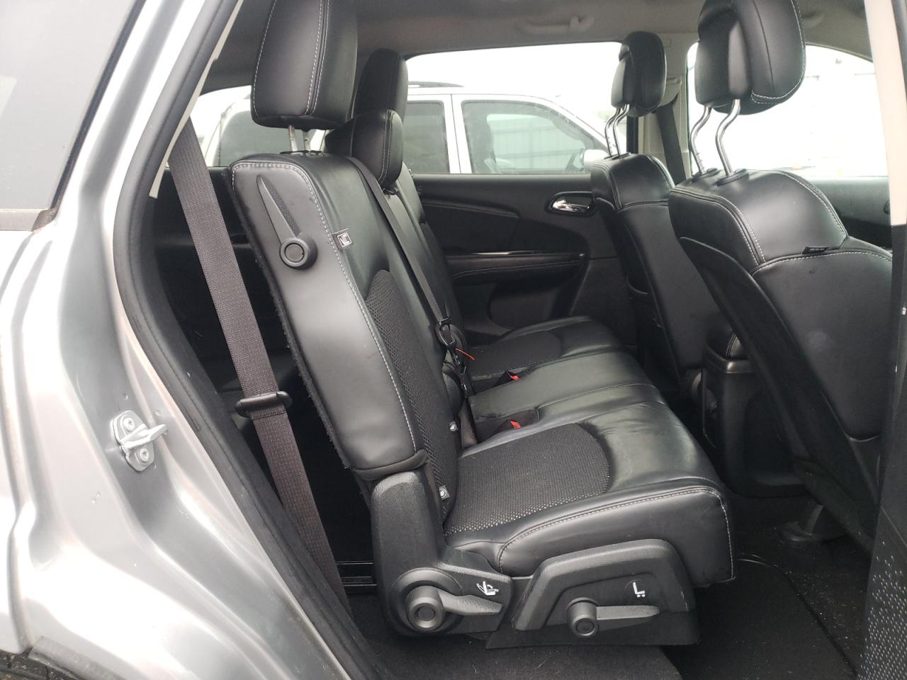 Photo 6 from auction – 2017 DODGE JOURNEY CR with VIN 3C4PDCGG8HT593872