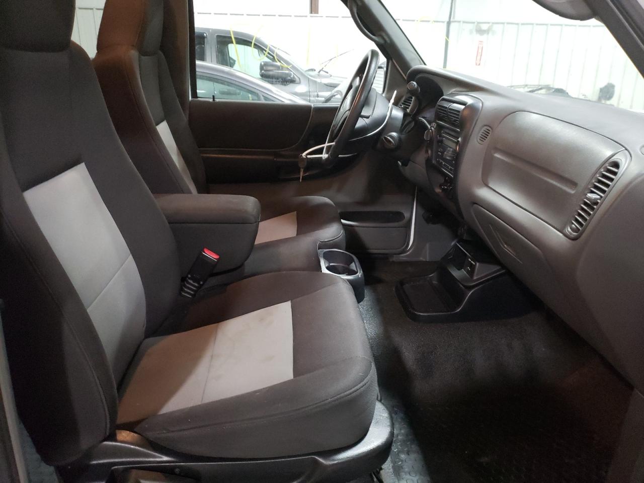 Photo 5 from auction – 2004 FORD RANGER SUP with VIN 1FTZR15E04PB50307