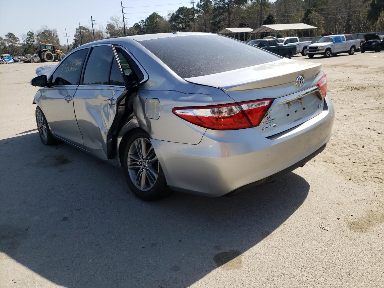 Photo 3 from auction – 2015 TOYOTA CAMRY LE with VIN 4T1BF1FK7FU910828