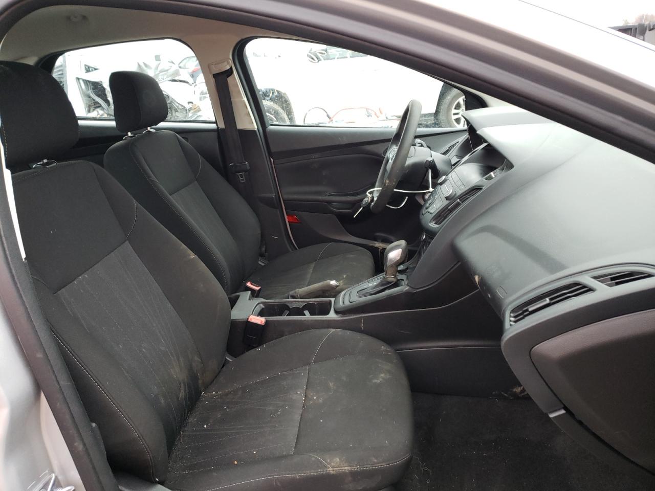 Photo 5 from auction – 2018 FORD FOCUS S with VIN 1FADP3E21JL266416