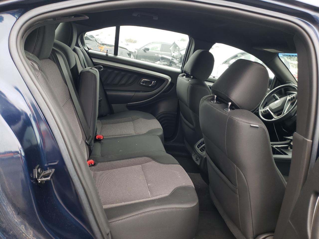 Photo 6 from auction – 2017 FORD TAURUS SEL with VIN 1FAHP2H84HG131820