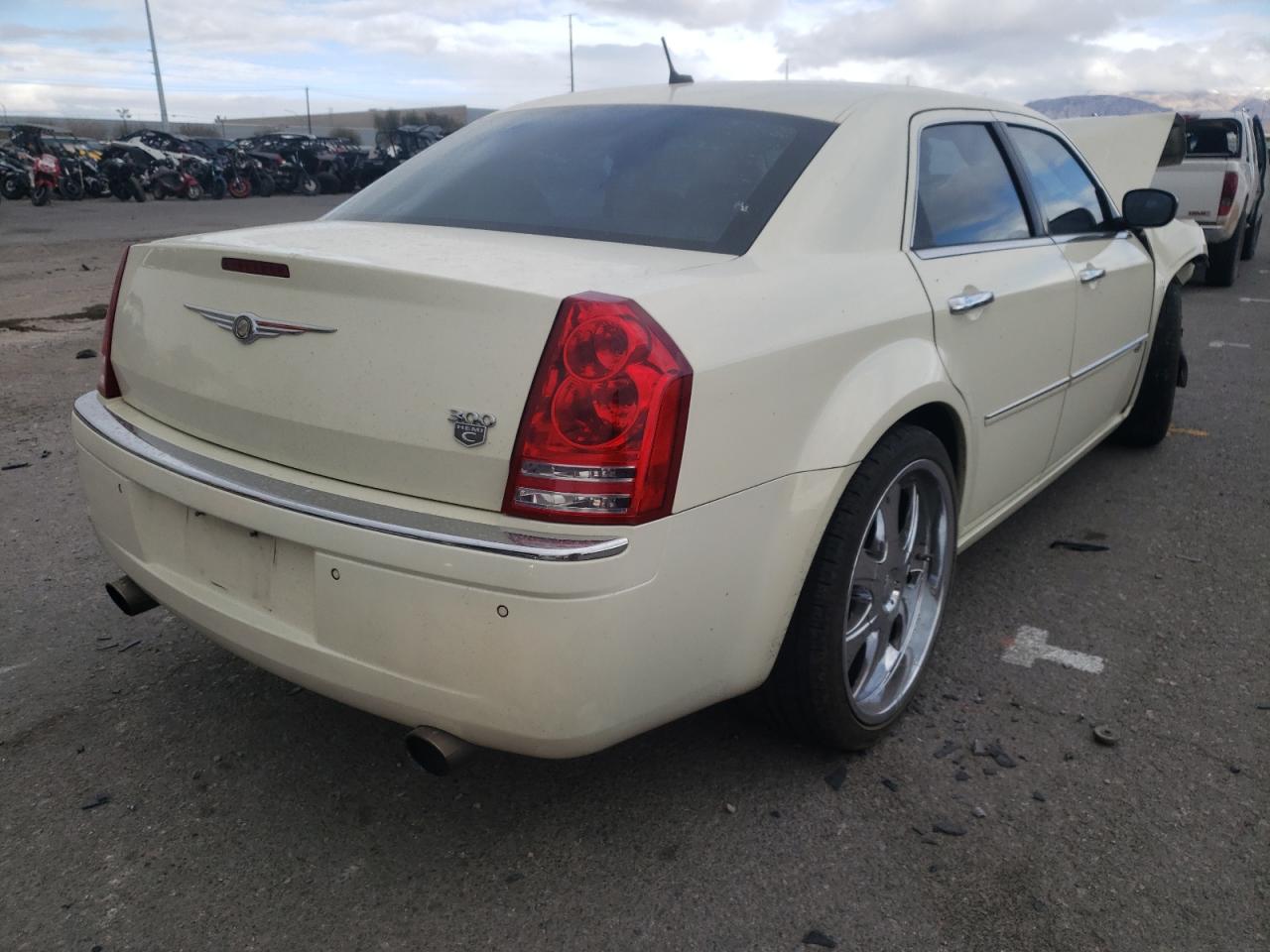 Фото 4 с аукциона – 2008 CHRYSLER 300C с VIN 2C3LA63H48H259312