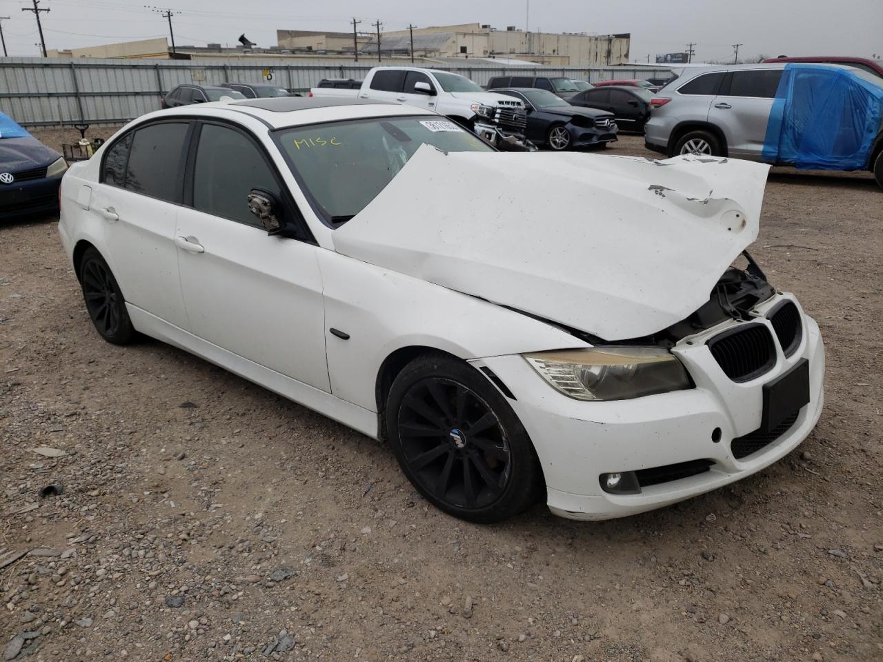 BMW 328 I 2011 with VIN WBAPH7C55BE674770 - Photo from auction
