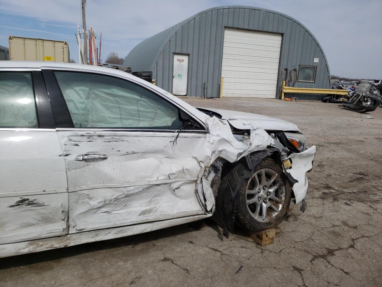 Photo 9 from auction – 2014 CHEVROLET MALIBU 1LT with VIN 1G11C5SL3EF113924