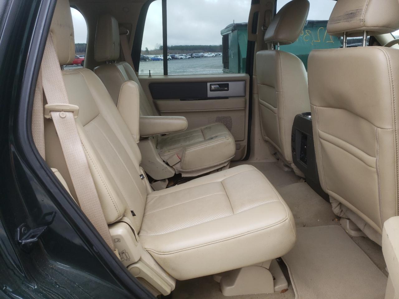 Фото 6 с аукциона – 2013 FORD EXPEDITION с VIN 1FMJU1J58DEF55856