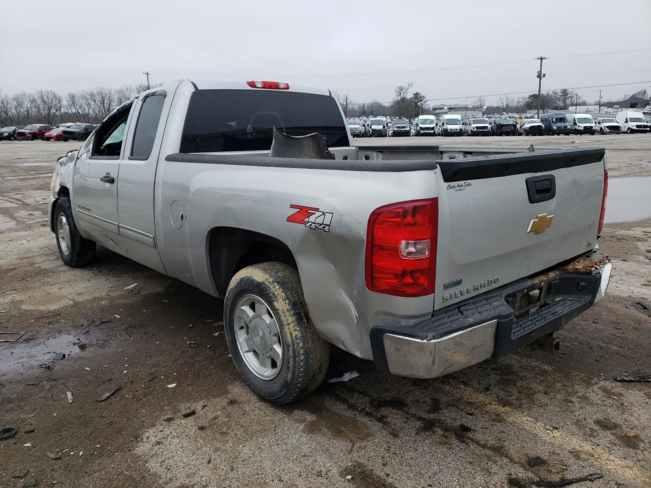 Photo 3 from auction – 2011 CHEVROLET SILVERADO with VIN 1GCRKSE39BZ277387