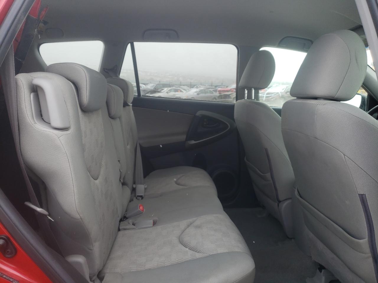 Photo 6 from auction – 2010 TOYOTA RAV4 with VIN 2T3BK4DVXAW033682